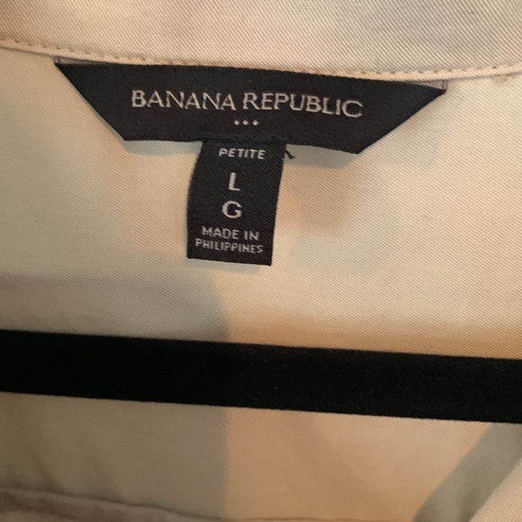 Safari style button up - Picture 2 of 2